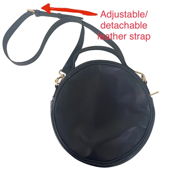 Round messenger, Wayuu Crossbody/ shoulder bag, Adjustable strap. - Picture 10 of 12